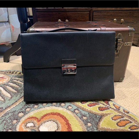 Hugo Boss black suit case
